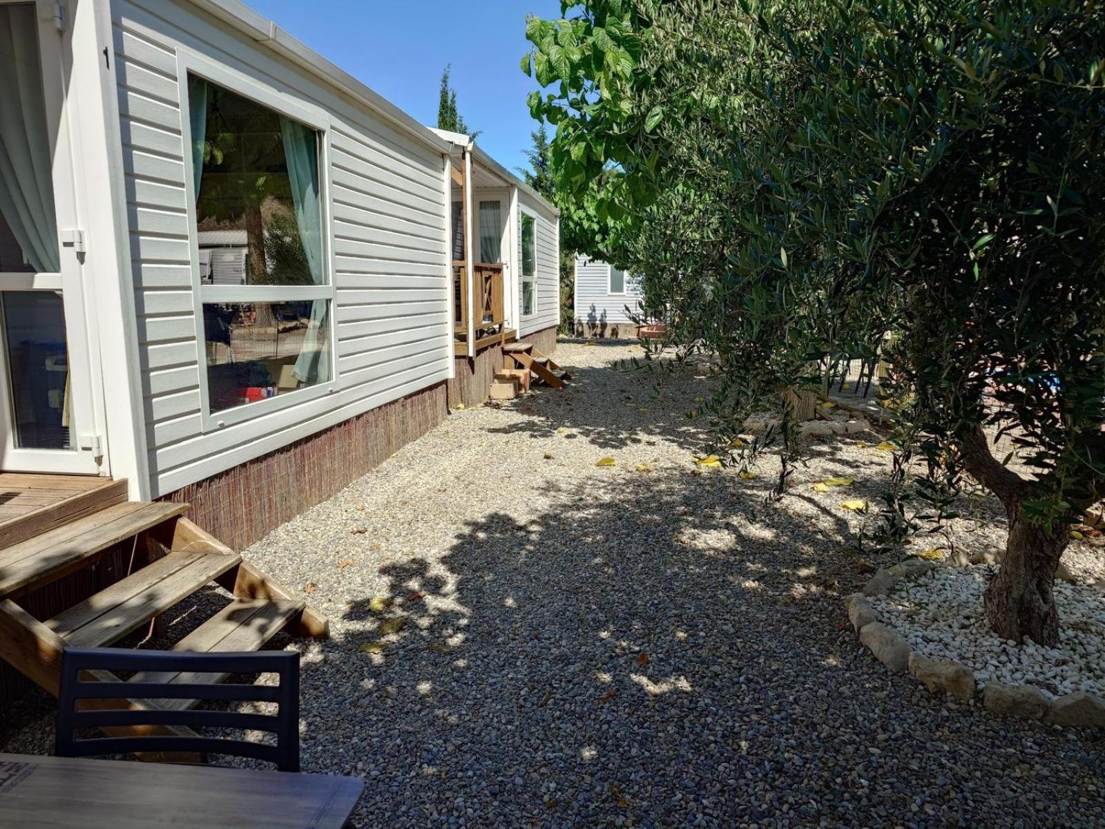 Fishers Paradise Am Ebro Zaragoza Mequinenza
